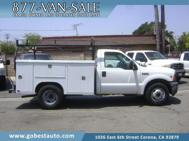 2006 Ford F-350 Super Duty Chassis Cab's photo