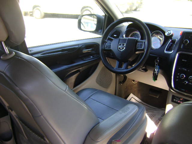 2013 Dodge Grand Caravan SE - Photo 17