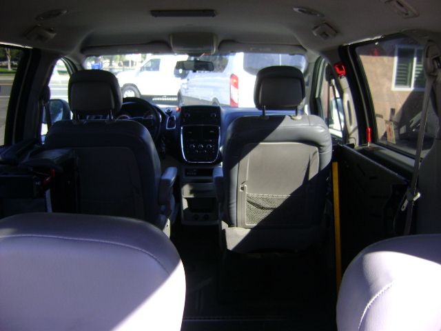 2013 Dodge Grand Caravan SE - Photo 10