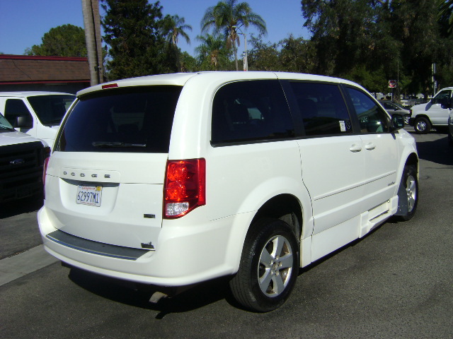 2013 Dodge Grand Caravan SE - Photo 8